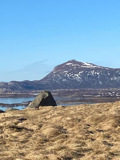 Ett Roms Leilighet Vestvagoy Gravdal  Luaran gambar