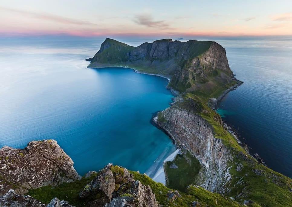 Ett Roms Leilighet Vestvagoy Gravdal  Luaran gambar