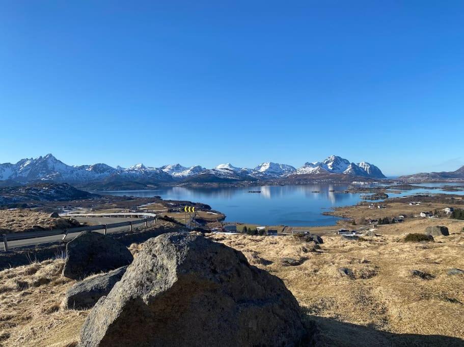 Ett Roms Leilighet Vestvagoy Gravdal  Luaran gambar